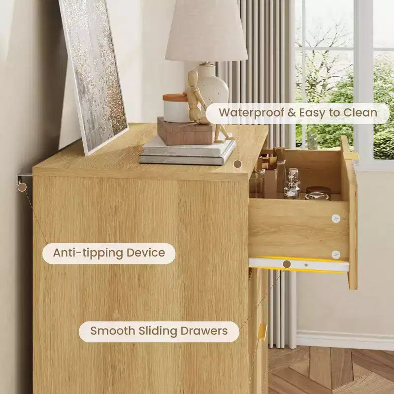 Commode verticale en bois