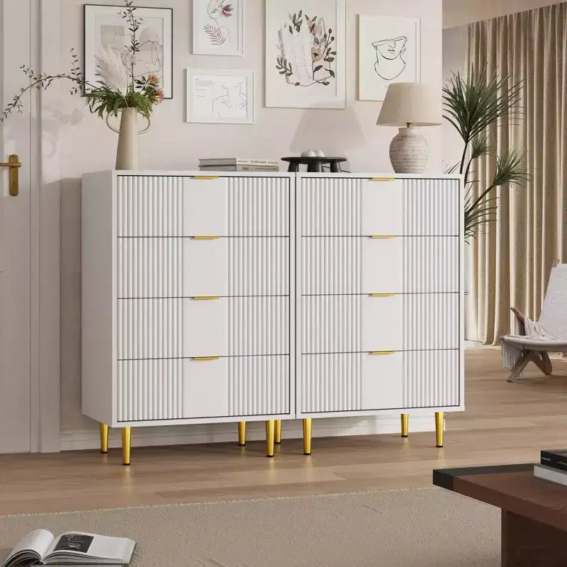 Commode verticale en bois