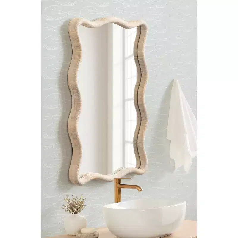 Miroir rectangulaire en rotin festonné blanc