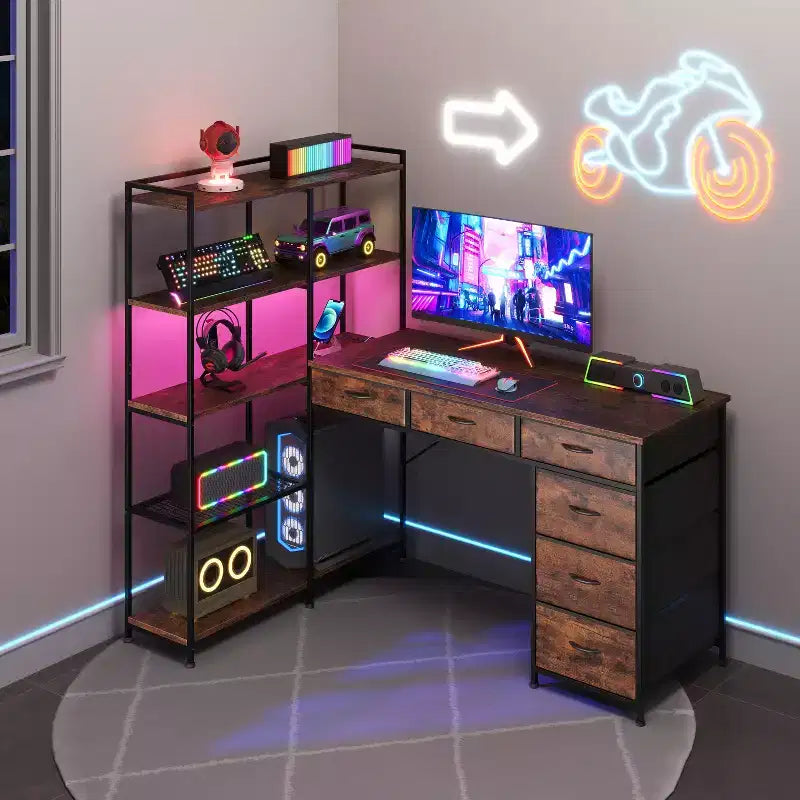 Bureau d'ordinateur moderne en L